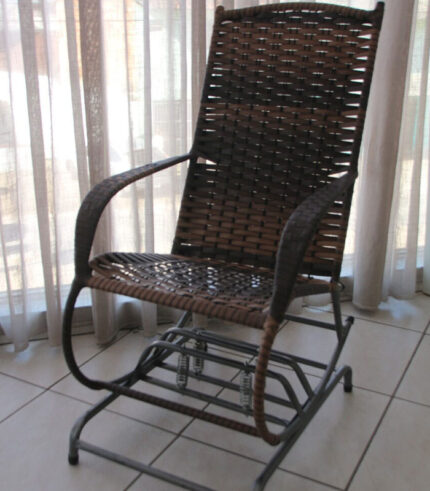 Cadeira de Balanço Fibra