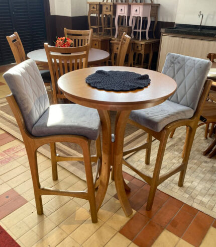 Mesa Bistro pé Haste